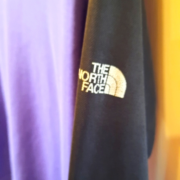The North Face Long Sleeve V-neck Polyester Shirt size Large - Picture 7 of 9